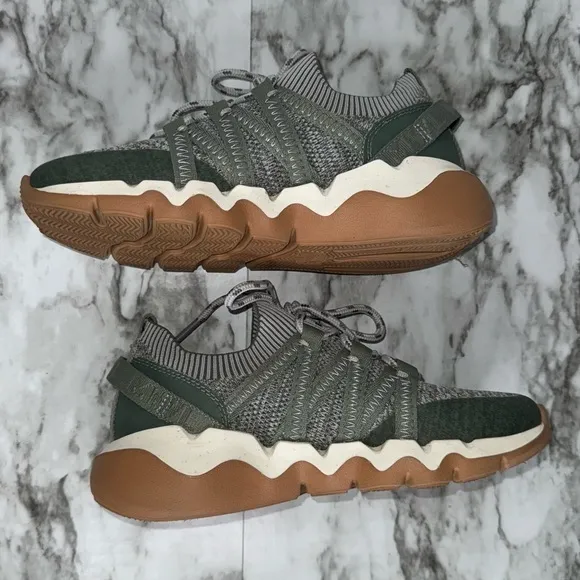 Madewell Field Knit Sneakers in Ashen Sage-‎ Sz 6