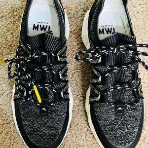 Madewell MWL Black and White Knit Sneakers