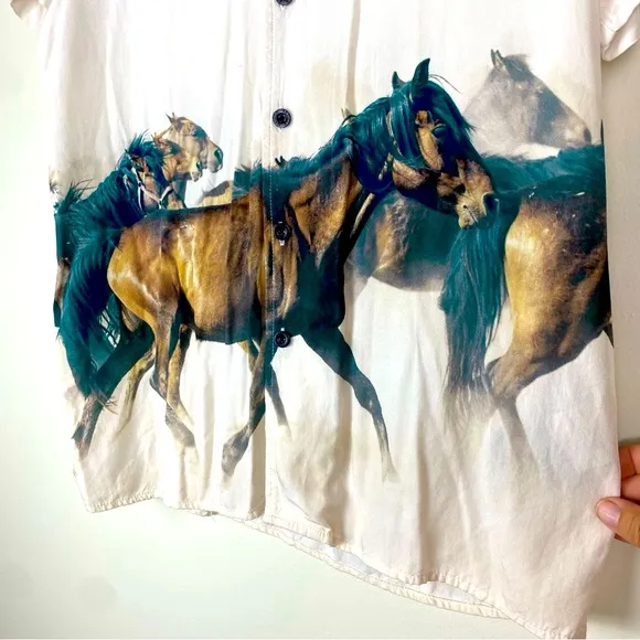 MAISON ARTICLE Horse Graphic Button Down Shirt size Medium