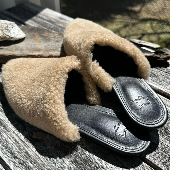 Marc Fisher Shearling Cozy Slip on Pointy Toe Funky Flats Size 6!