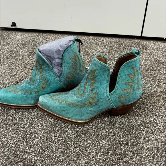 Mayra WESTERLY WESTERN LEATHER BOOTIES NEW in Bag Size 6 Turquoise