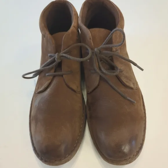 Men's Born Sampson Chukka Boots Nubuck Leather Hand Stitched 11M Brown EUC $110