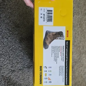 Men's Brown Boots