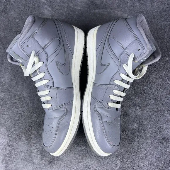 Men's Nike Air Jordan 1 Size 10 Cool Grey 554724-003 (2013) Grey/ C Description