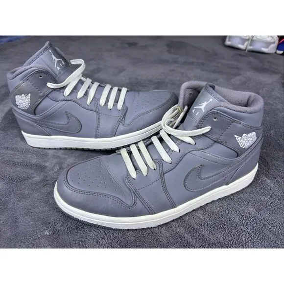 Men's Nike Air Jordan 1 Size 10 Cool Grey 554724-003 (2013) Grey/ C Description