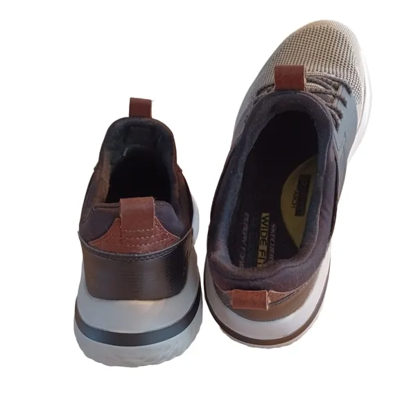 MEN'S SKECHERS SLIP-ON DELSON 30 RUTH SNEAKERS SIZE 9WIDE FIT