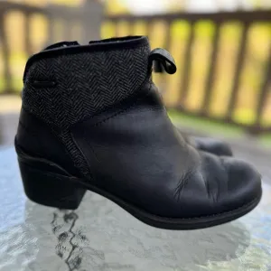 Merrell Chateau II MidPull Waterproof Boots Wool Lined Black J000886 Woman’s 6.5