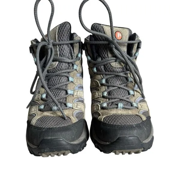 Merrell Women’s Moab 2 Mid waterproof boots size 6.5
