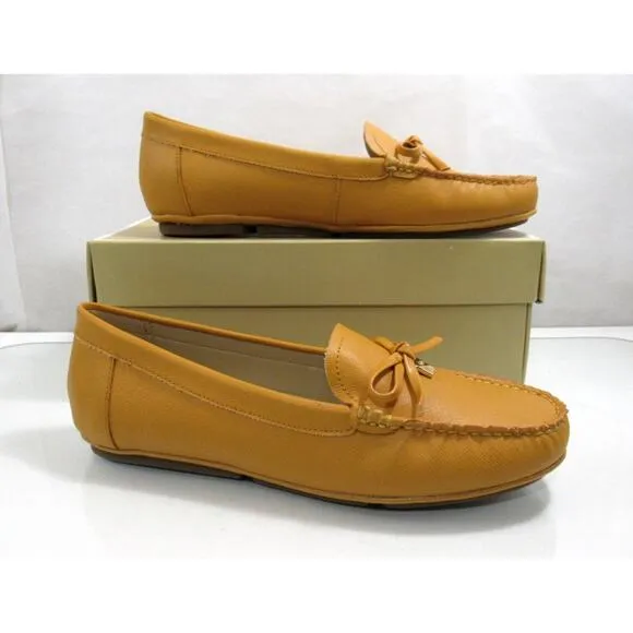 Michael Kors Juliette Moccasin Driver Flat Shoes MK Logo Marigold Yellow Size 7