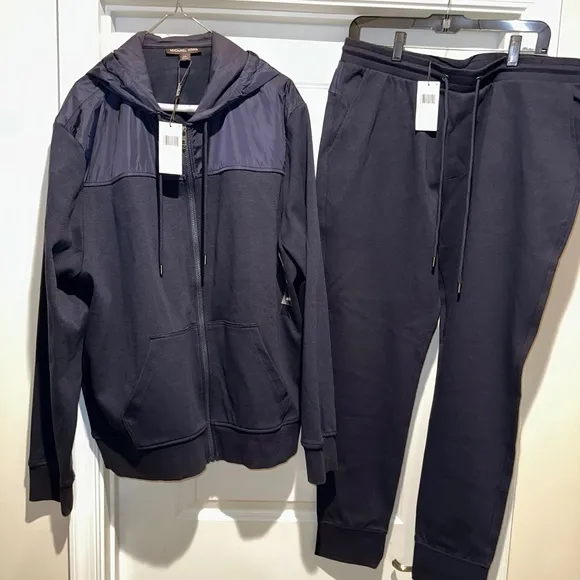 Michael kors men's 2 pc hooded track suit w/ sneakers (13) sz2Xl $500