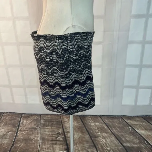 Missoni Sport Black Chevron Knit Mini Skirt Italian Size 42 or US Large 10/12