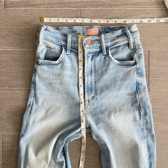 MOTHER The Hustler Ankle Fray Au Revoir Jeans 24 High Rise Light Wash Denim Boho