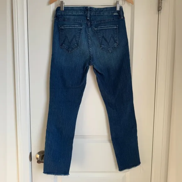 MOTHER The Looker Ankle Fray Jeans Size 25
