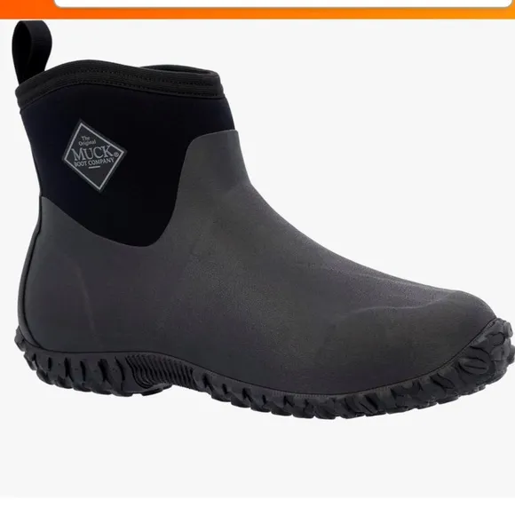 Muck ankle high waterproof boots, black men’s work boots, easy slip on/off