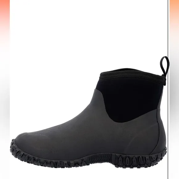 Muck ankle high waterproof boots, black men’s work boots, easy slip on/off