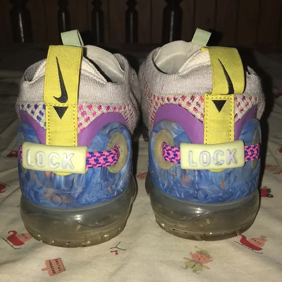 Multi color Nike vapor max sneakers (7y)