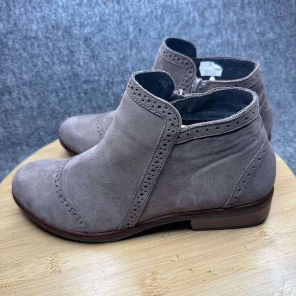 NAOT Nefasi Nubuck Leather Oxford Ankle Boots Mauve Nubuck Size 38 /7-7.5