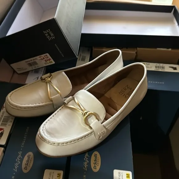 NATURALIZER Demur-Bit Loafers