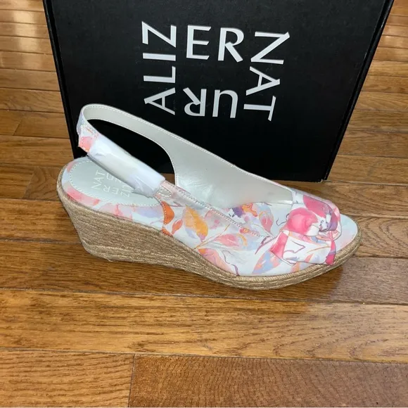 Naturalizer White &amp; Floral Bettina Wedge Sandals Peep Toe Sling Back Women’s 12