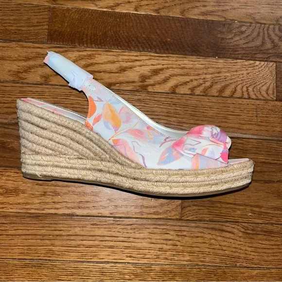 Naturalizer White &amp; Floral Bettina Wedge Sandals Peep Toe Sling Back Women’s 12
