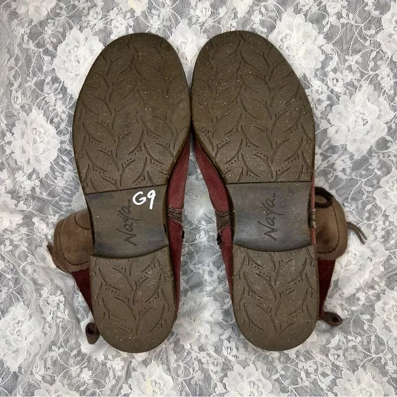 Naya Agave Leather Lace-Up Boots