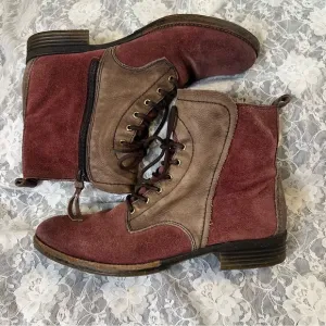 Naya Agave Leather Lace-Up Boots