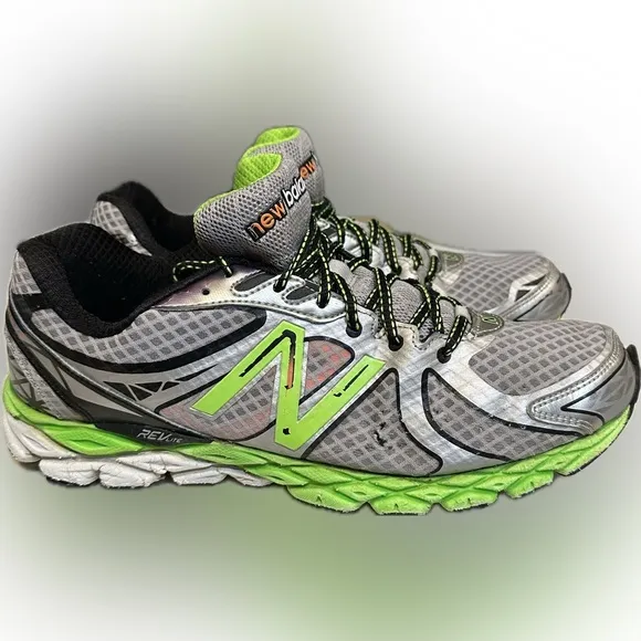 NB NEW BALANCE SNEAKERS RUN WALK ATHLETIC SZ 11.5 870v3 GRAY GREEN BLACK GLOW