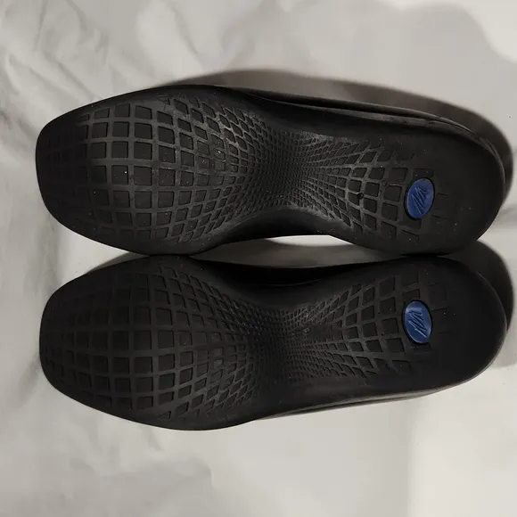 Neil M Rome Comfort Black Leather Loafers