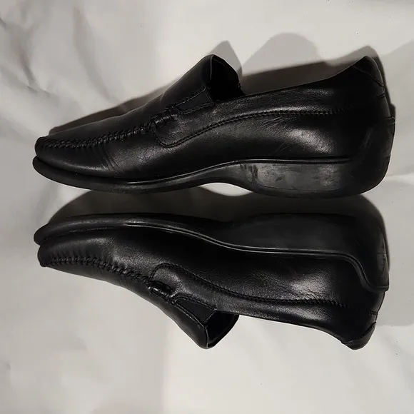 Neil M Rome Comfort Black Leather Loafers