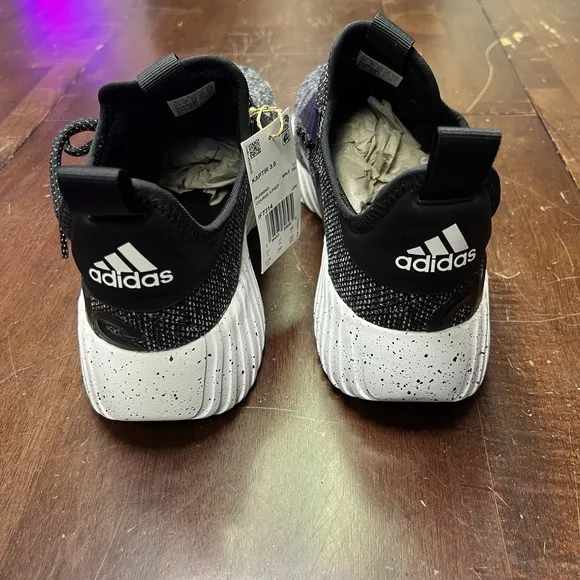 New Adidas Kaptir 3.0 Black White Running Shoes Men's Size 11.5