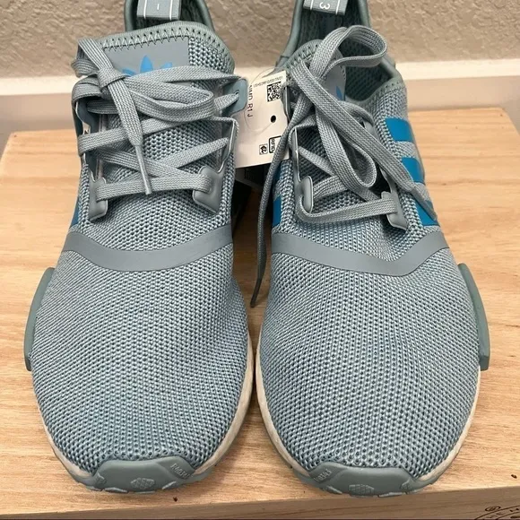 NEW Adidas NMD R1 Blue &amp; White Athletic Sneakers 4.5Y W6