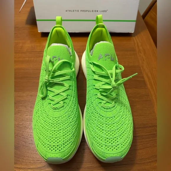 NEW APL Men’s Techloom Zipline Vibrant Green/Silver/White Knit Sneakers Sz.12