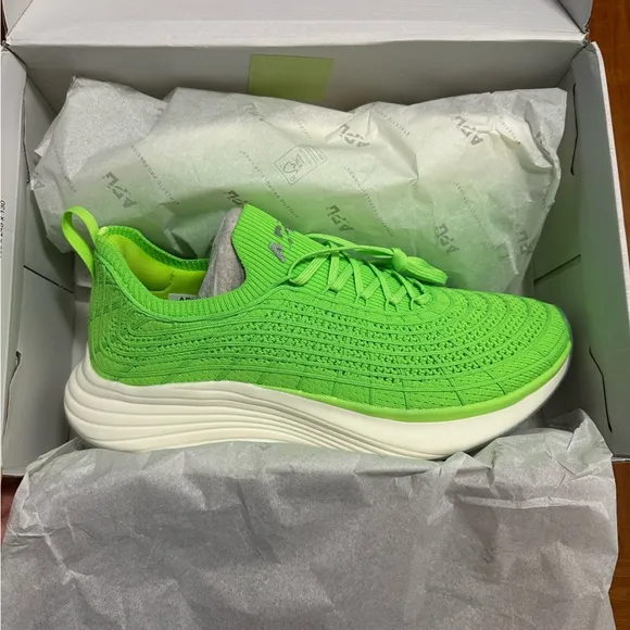 NEW APL Men’s Techloom Zipline Vibrant Green/Silver/White Knit Sneakers Sz.12