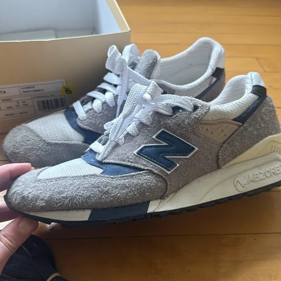 New Balance Classics Men's Sneakers