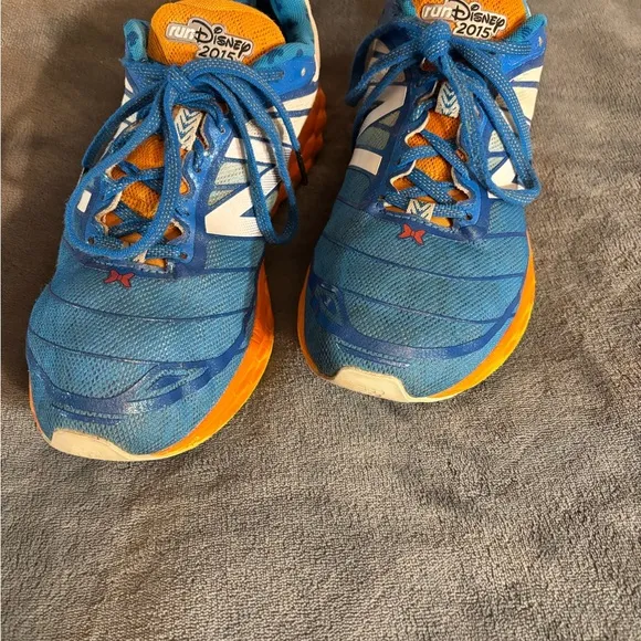 New Balance Run Disney 2015 Donald Duck Running Shoes Mens Size 9.5