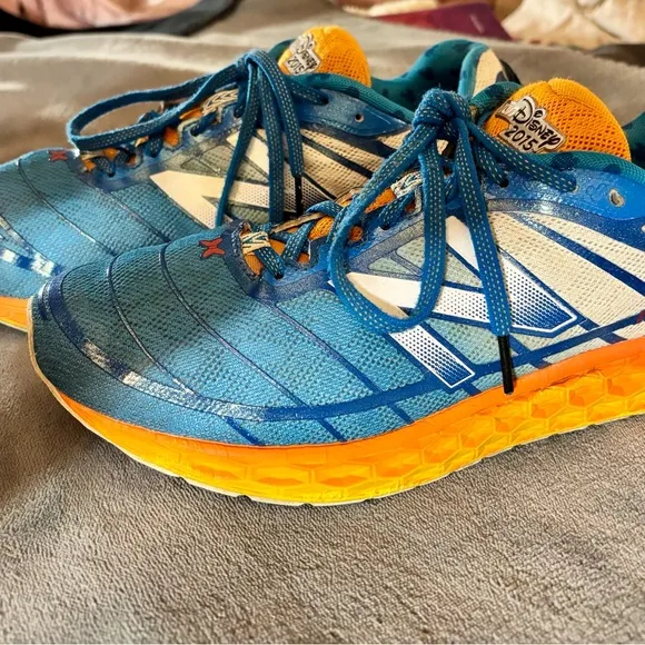 New Balance Run Disney 2015 Donald Duck Running Shoes Mens Size 9.5
