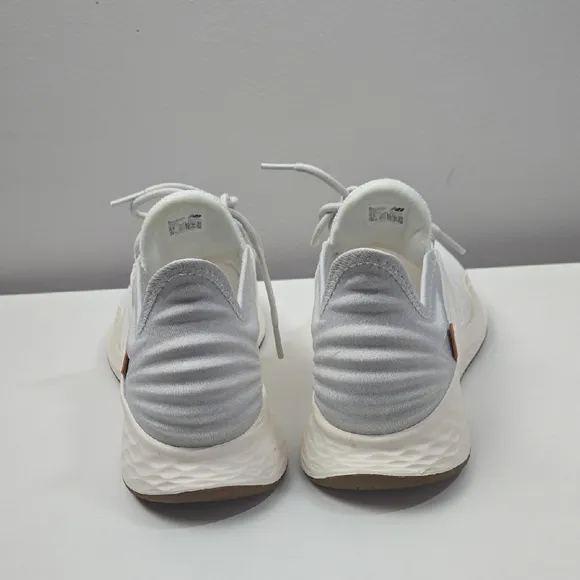 New Balance White Sneakers with Knit Upper and Cushioned Midsole