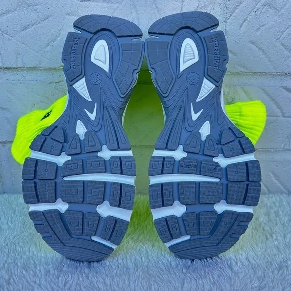 New Balenciaga Speed 3.0 Recycled Knit Neon Sneakers Size 37