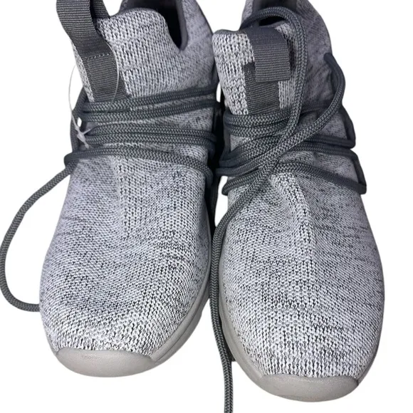 NEW Blondo Selina Waterproof Sneakers in Gray - Size 8