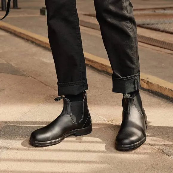 NEW BLUNDSTONE men's vegan boots in black
