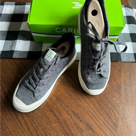 New! Cariuma IBI Low Stone Grey‎ Knit Sneaker