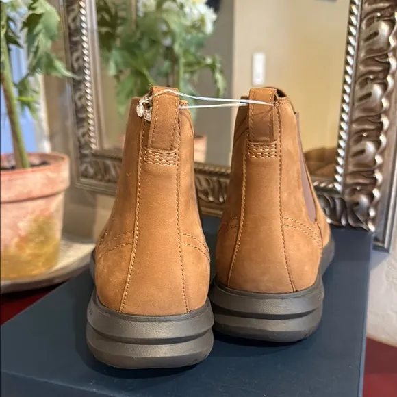 NEW Cole Haan Grand  Men's Chelsea Boots color Lumber/Java size 11