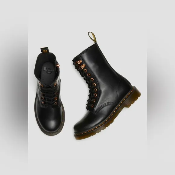 NEW Dr. Martens 1490 Rose Gold Hardware Black Leather Lace Up Boots 37 EU/ 6 US