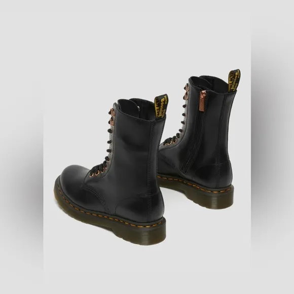 NEW Dr. Martens 1490 Rose Gold Hardware Black Leather Lace Up Boots 37 EU/ 6 US