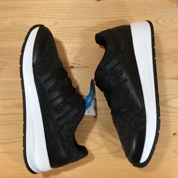 NEW Drew Boost Stretch Knit Sneakers Style # 40997-19Men’s 9.5 4W Black