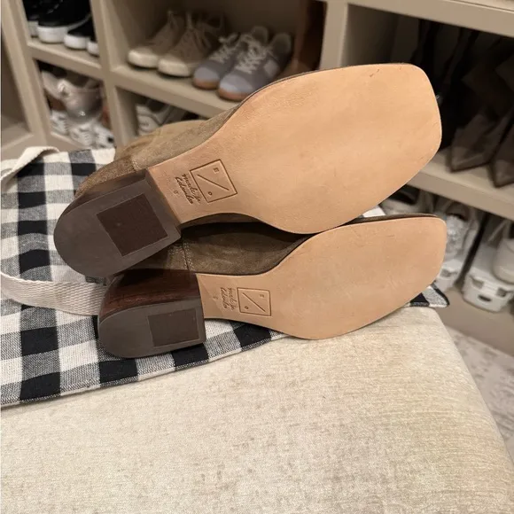 NEW EITHER / OR Brown Suede Square-Toe Boots