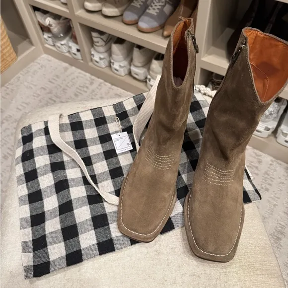 NEW EITHER / OR Brown Suede Square-Toe Boots
