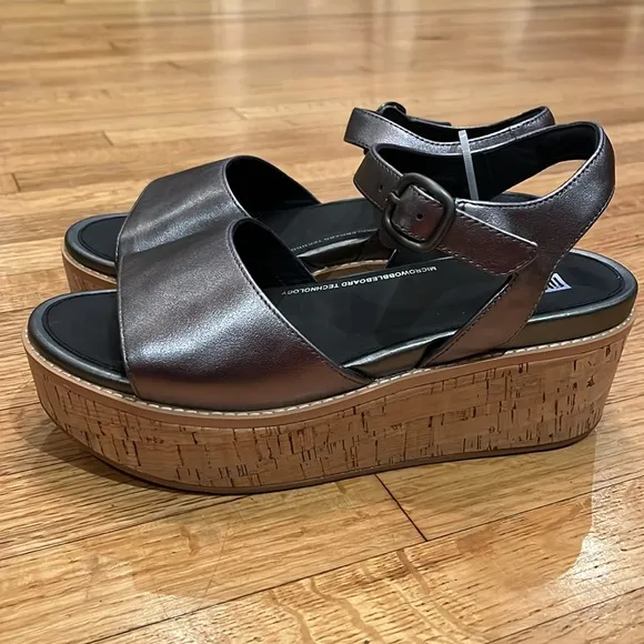 New FitFlop Women's Eloise Cork-WRAP Leather Back-Strap Wedge Sandals