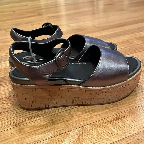 New FitFlop Women's Eloise Cork-WRAP Leather Back-Strap Wedge Sandals