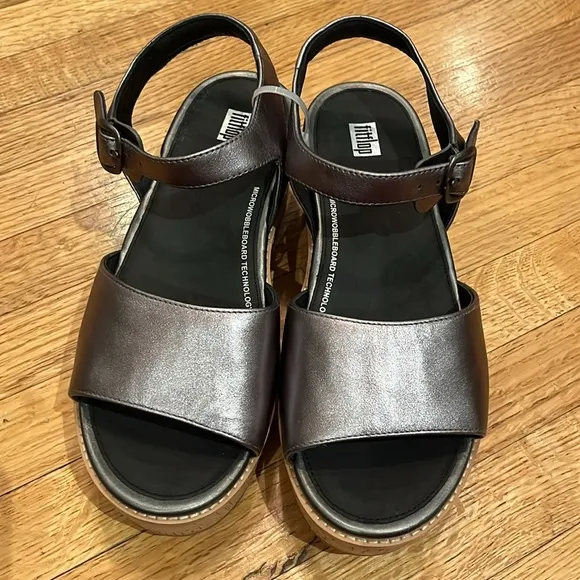 New FitFlop Women's Eloise Cork-WRAP Leather Back-Strap Wedge Sandals